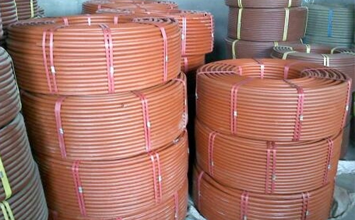 提升工程安全：聚乙烯(RPE)阻燃化隆穿线管在现代建筑中的应用